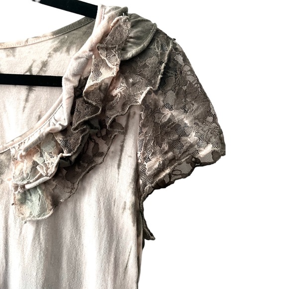 RXB | WHITE & SAGE TIE DYE RUFFLED LACE TUNIC TOP - Picture 4 of 8